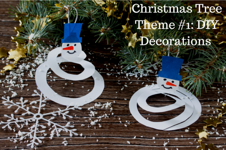 5 Creative Christmas Tree Themes